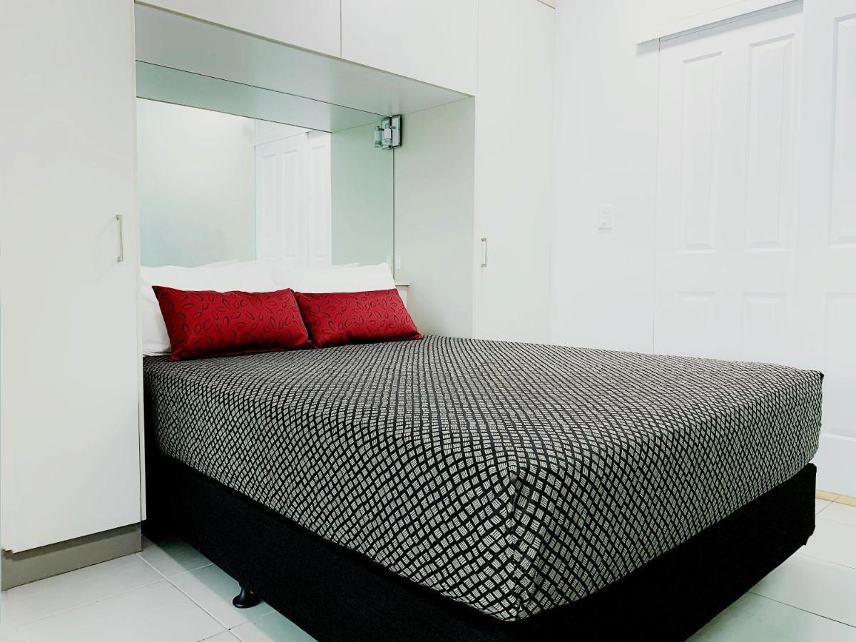 Ramada Suites By Wyndham Zen Quarter Darwin Quarto foto